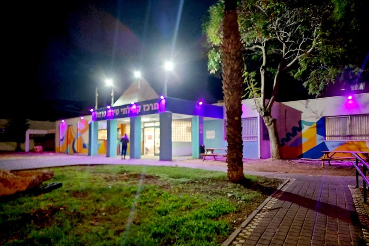 מבנה המתנ''ס, טירת הכרמל